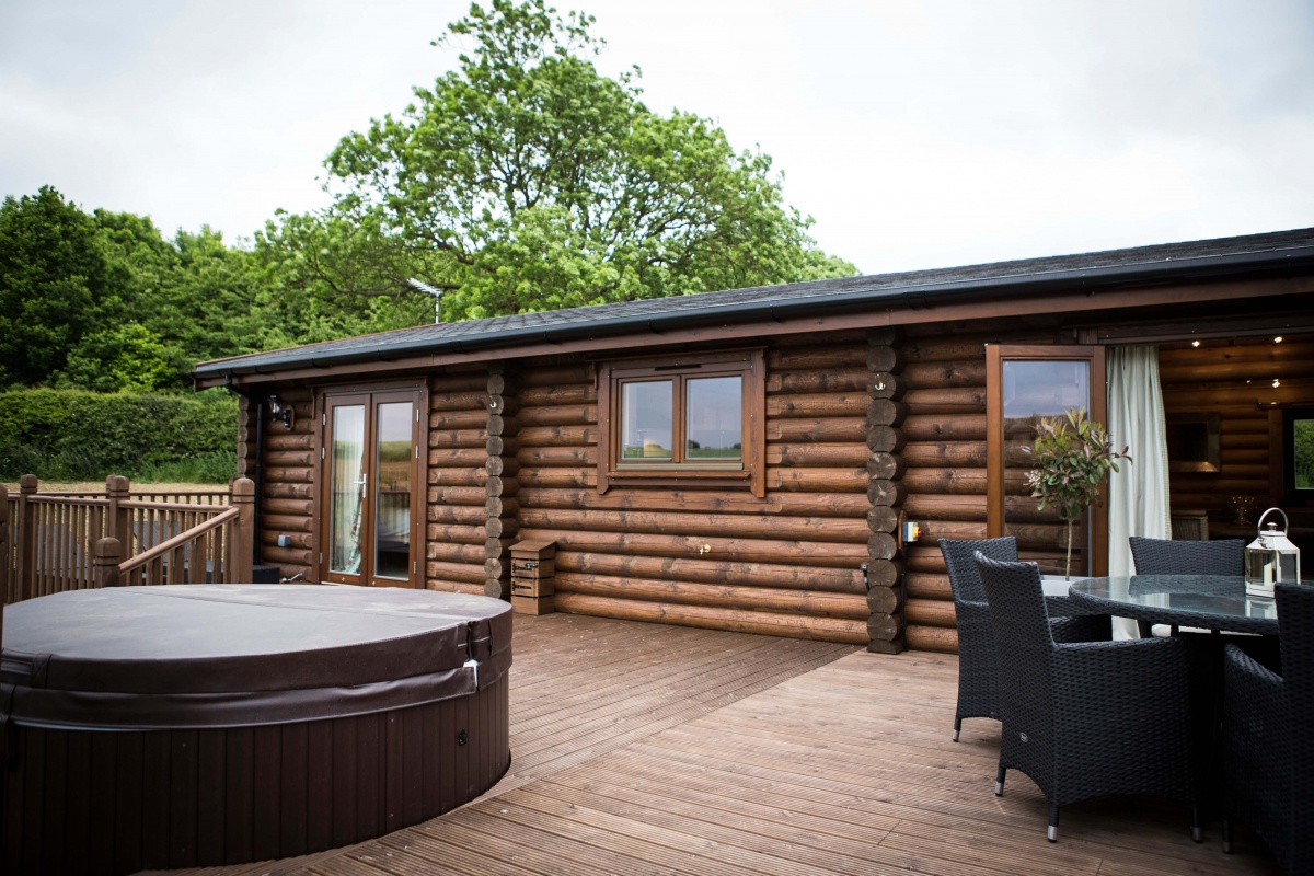 we-accept-pets-pet-friendly-hotels-b-bs-self-catering-holiday